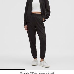 Lululemon adapted high rise jogger